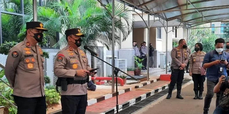 Kapolri Jenderal Listyo Sigit Terima Kenaikan Pangkat Pati Polri