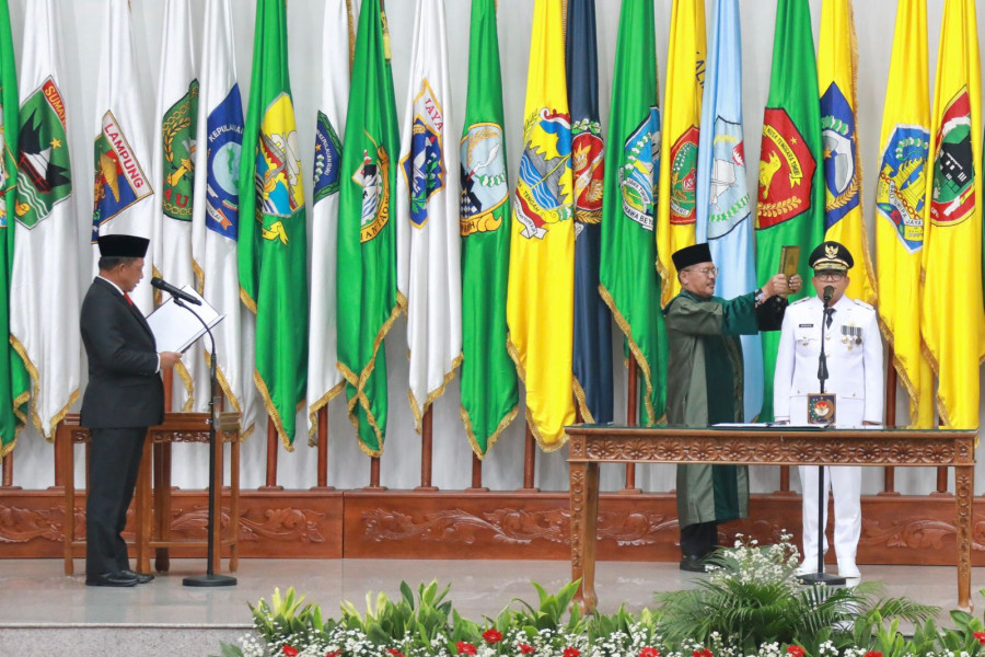 Mendagri Lantik Staf Ahli Kemenpora Samsudin Jadi Penjabat Gubernur