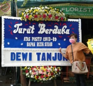 Terkait Dewi Tanjung Kirim Karangan Bunga HRS Positif COVID, FPI: Sampah Cari Sensasi