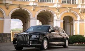Mengenal Limousine Aurus Senat L700, Mobil Presiden Putin yang Bisa “Berenang”￼