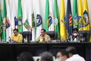 Mendagri Dorong Pemda Tak Ragu Gunakan Instrumen Keuangan APBD untuk Kendalikan Inflasi