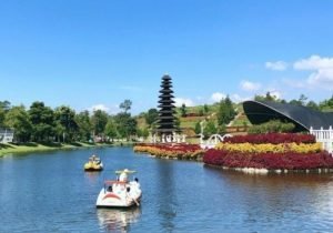 Taman Lembah Dewata, Healing di Bandung dengan Nuansa Ala Bali 
