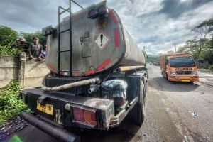 Cegah Bahaya, Truk Pengangkut Bahan Kimia Harus Diawasi Ketat