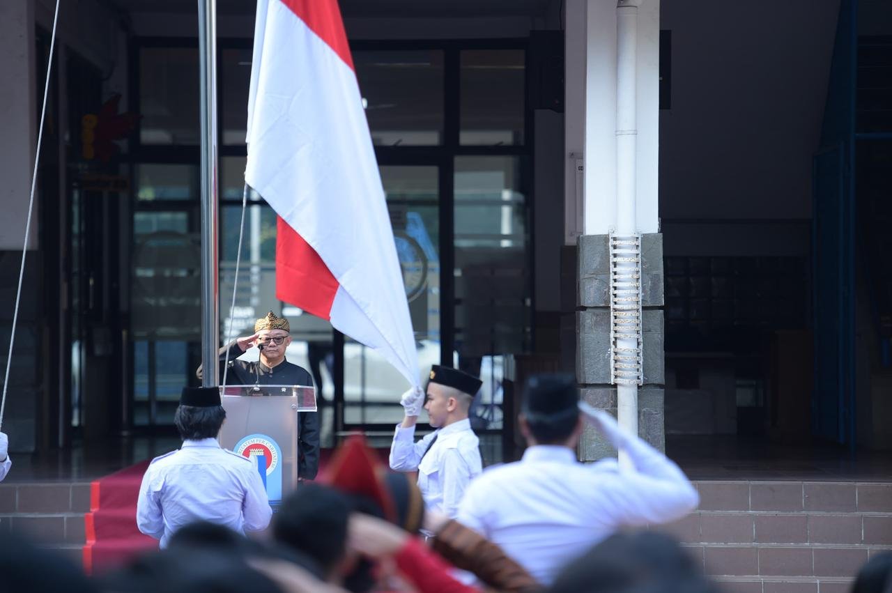 Hardiknas 2025: Mendikdasmen Ajak Partisipasi Semesta Wujudkan Pendidikan Bermutu