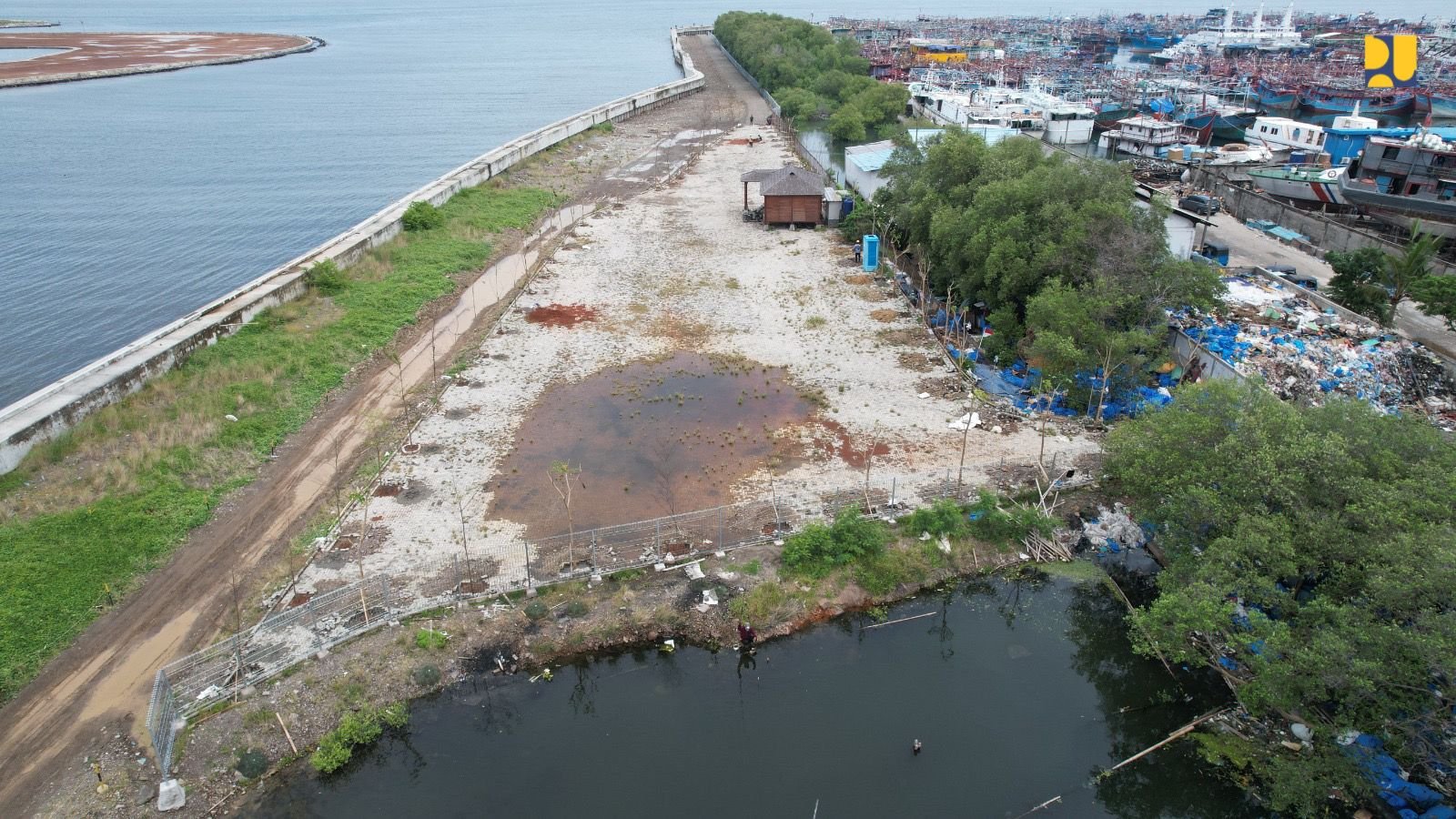 Atasi Penurunan Tanah, Kementerian PU Bangun Tanggul Tahap 7 di Teluk Jakarta