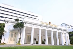 PM Malaysia Anwar Ibrahim Kunjungi Indonesia, Hadiri Konsultasi Tahunan ke-13 RI–Malaysia
