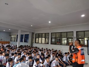 SMAN 22 Garut Bangun Budaya Sadar Bencana Sejak Dini Lewat MPLS 2025