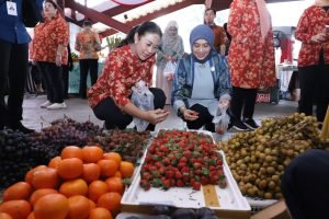 ‎Rayakan HUT ke-80 RI Lewat Bazar, Menteri PANRB Dukung Penguatan UMKM‎