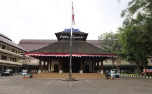 Renovasi Rp50 Miliar untuk Gedung yang Cuma Ramai Rebo